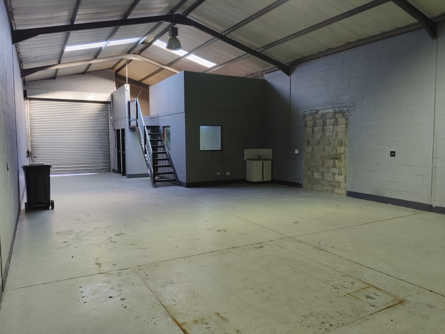 Commercial Property for Sale in Okavango Park Western Cape